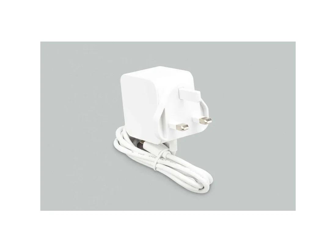 Raspberry Pi 5 (8 GB) Starter Kit